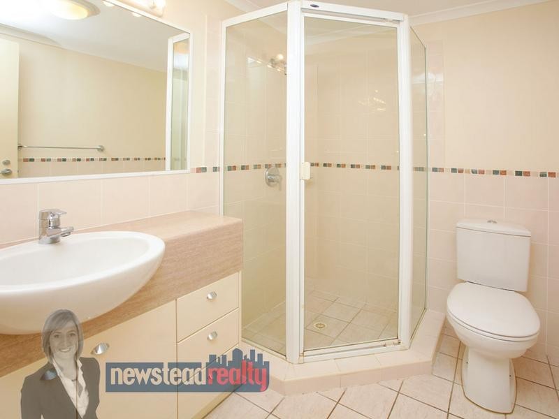 9/15 Newstead Avenue, Newstead QLD 4006