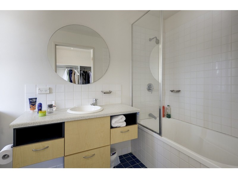 139 Commercial Road, Teneriffe QLD 4005