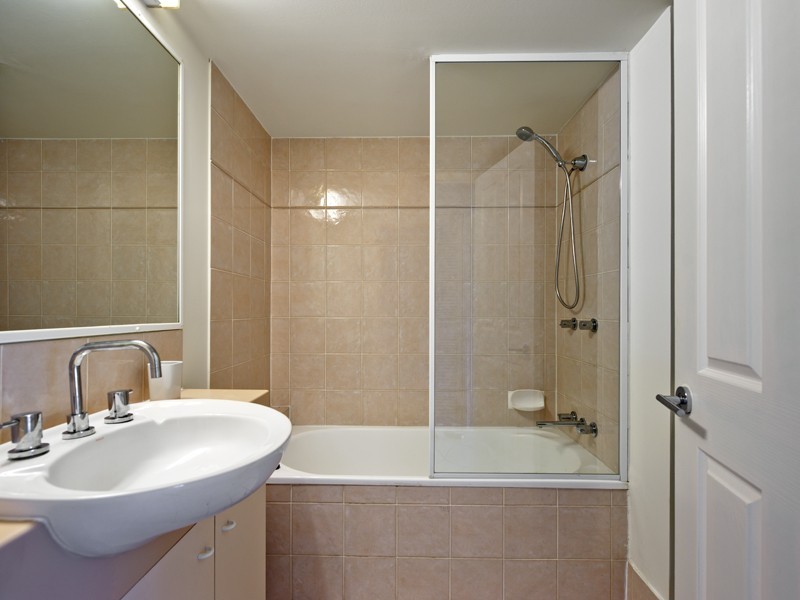 236 River Terrace, Kangaroo Point QLD 4169