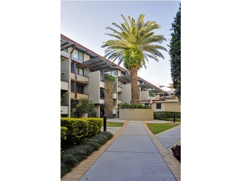 139 Commercial Road, Teneriffe QLD 4005