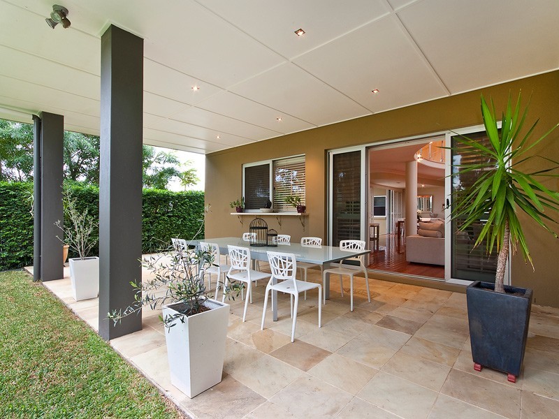 42 Ascot Street, Ascot QLD 4007