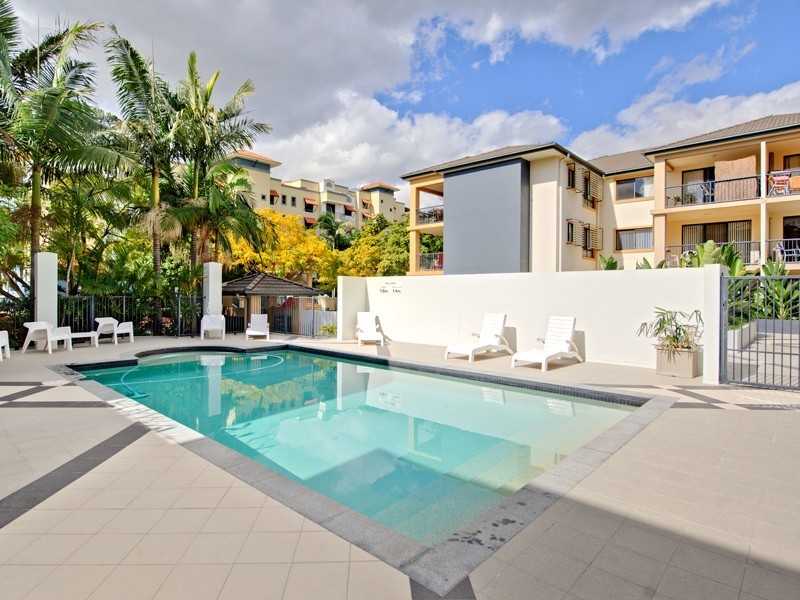 17/52 Newstead Tce., Newstead QLD 4006