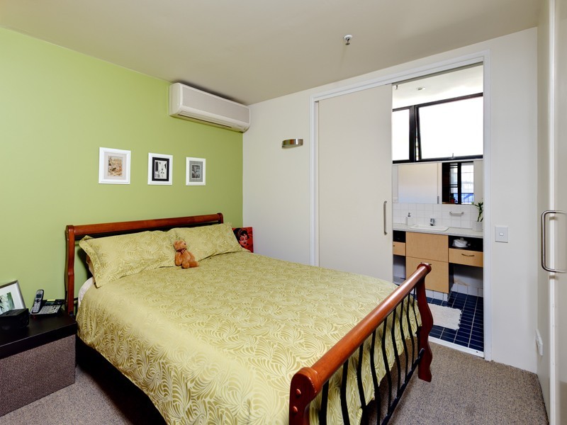 139 Commercial Road, Teneriffe QLD 4005