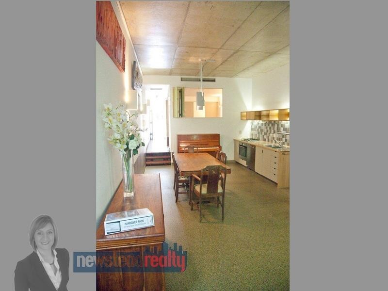 16 Skyring Terrace, Teneriffe QLD 4005