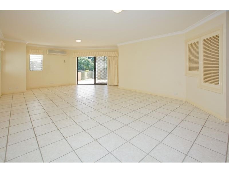 15 Newstead Avenue, Newstead QLD 4006