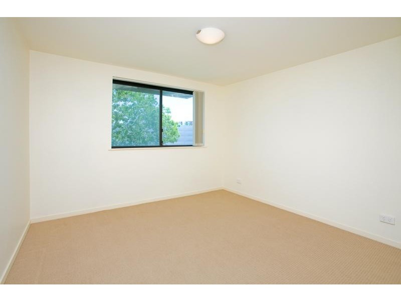 1 Newstead Avenue, Newstead QLD 4006