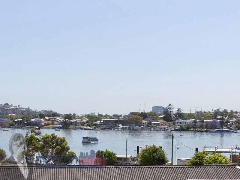 16 Skyring Terrace, Teneriffe QLD 4005