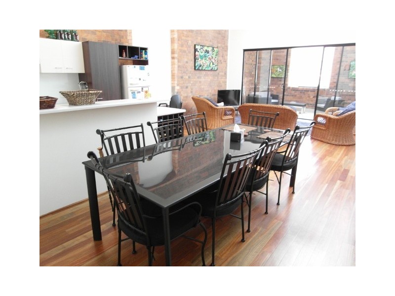 54 Vernon Terrace, Teneriffe QLD 4005