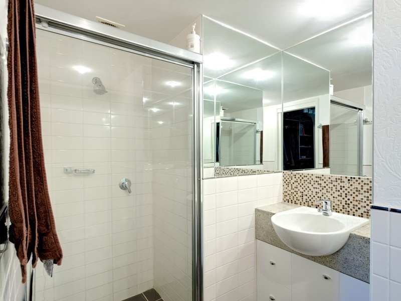 1 Newstead Avenue, Newstead QLD 4006