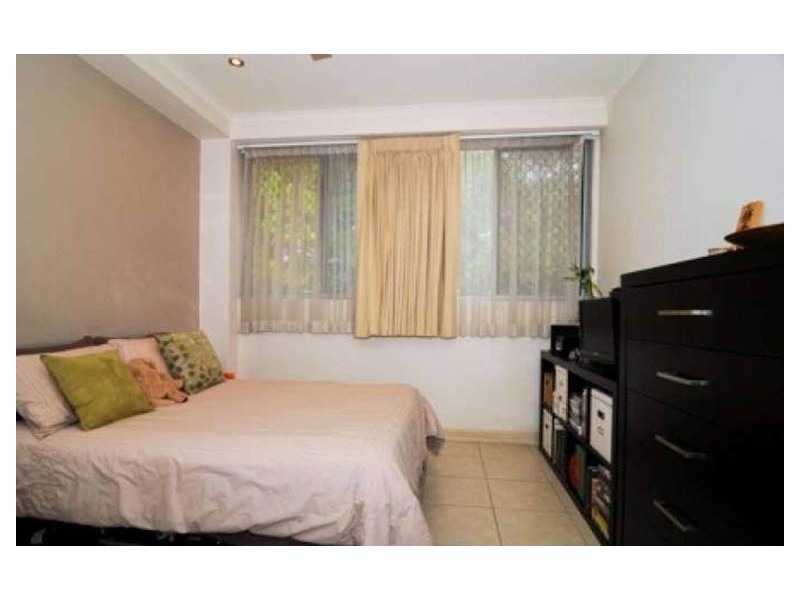 110 Kingsford Smith Drive, Hamilton QLD 4007