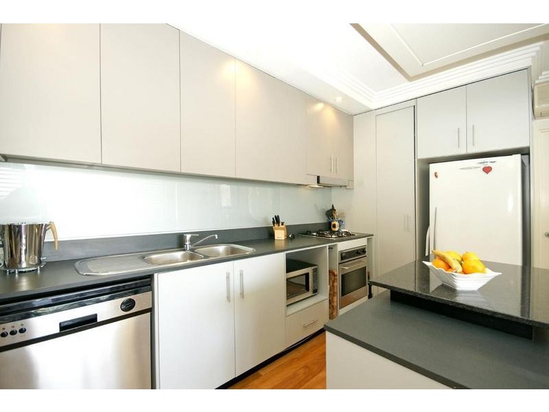 42 Newstead Terrace, Newstead QLD 4006
