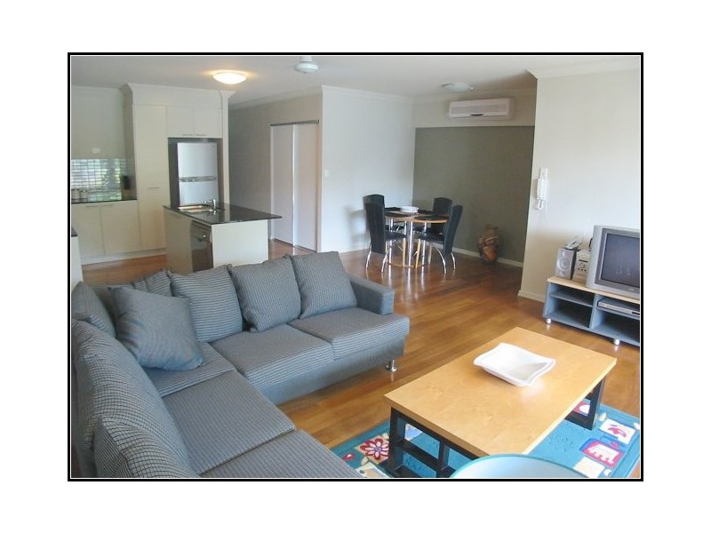 21 Miles Street, Clayfield QLD 4011