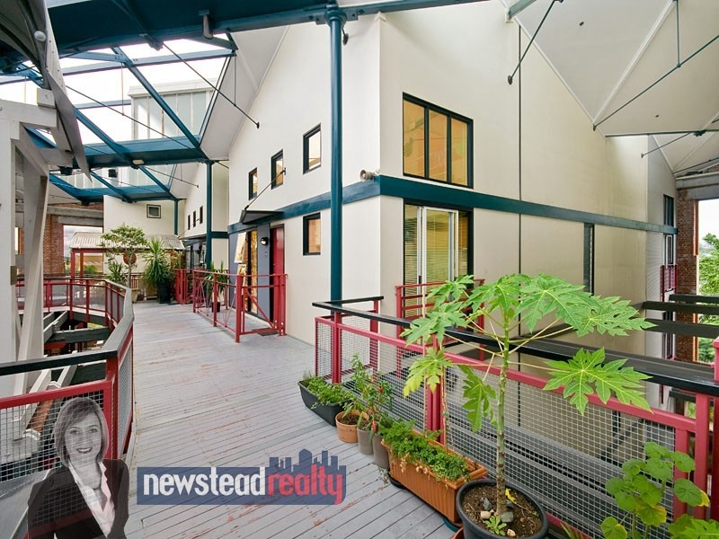 53 Vernon Terrace, Teneriffe QLD 4005