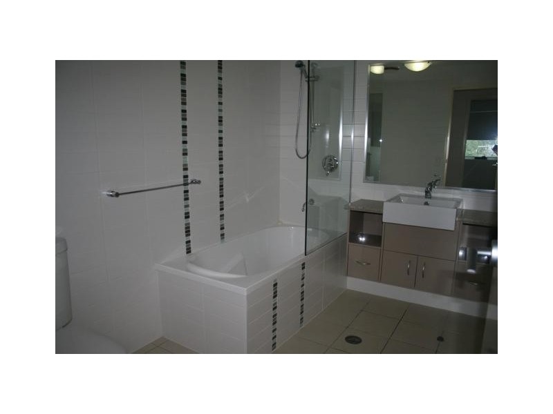 24 Alwood Street, Indooroopilly QLD 4068