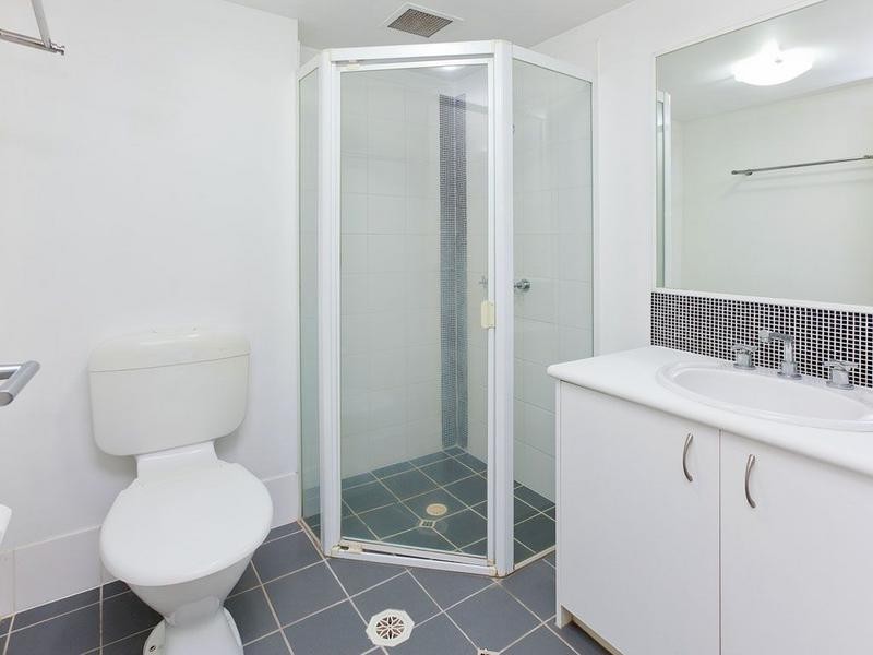 32 Newstead Terrace, Newstead QLD 4006