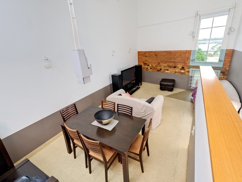 16 Skyring Tce., Teneriffe QLD 4005