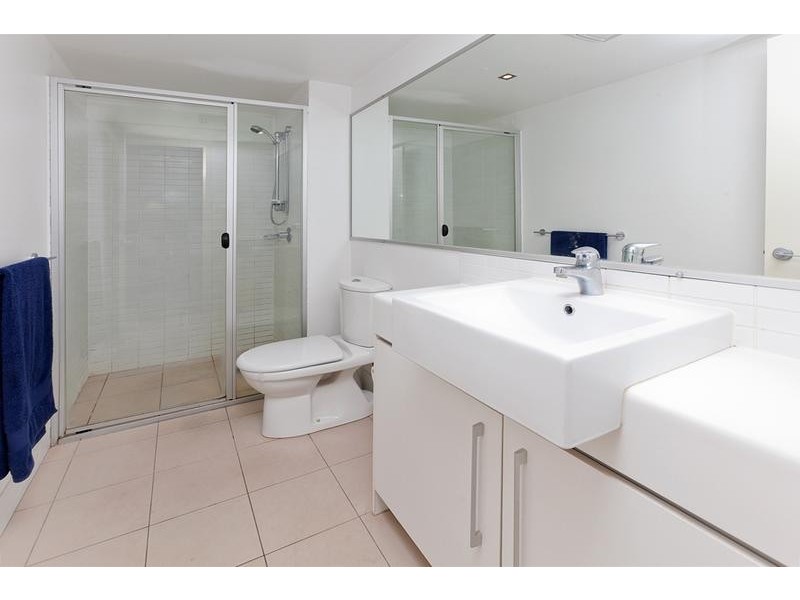 1 Ella Street, Newstead QLD 4006