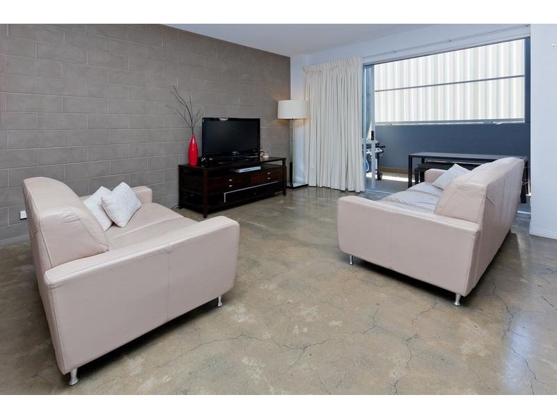 01 Ella Street, Newstead QLD 4006