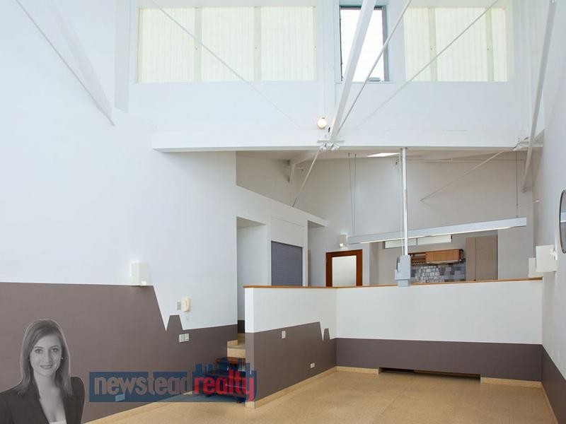 16 Skyring Terrace, Teneriffe QLD 4005
