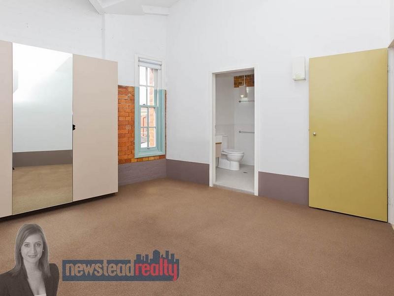16 Skyring Terrace, Teneriffe QLD 4005