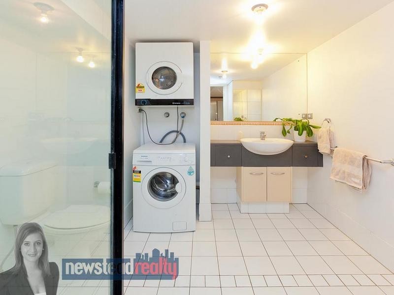 53 Vernon Terrace, Teneriffe QLD 4005