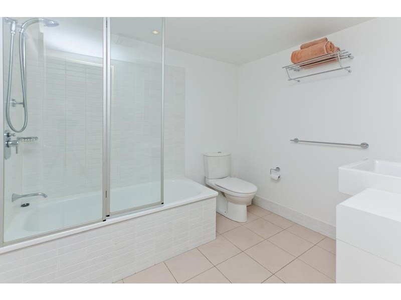 1 Ella Street, Newstead QLD 4006