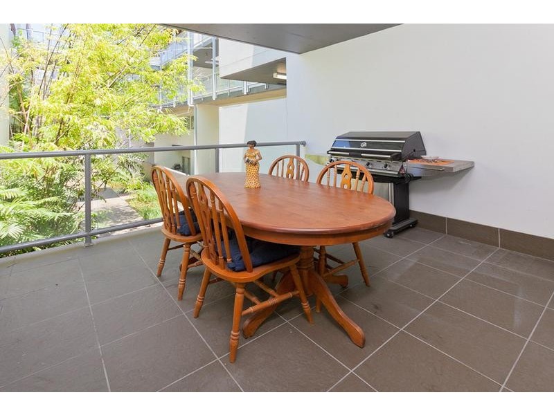 1 Ella Street, Newstead QLD 4006