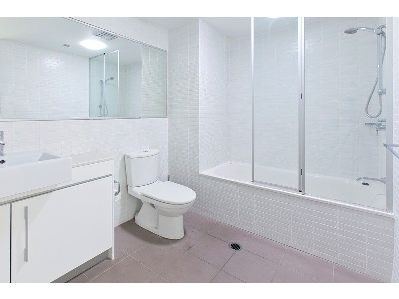 1 Ella Street, Newstead QLD 4006