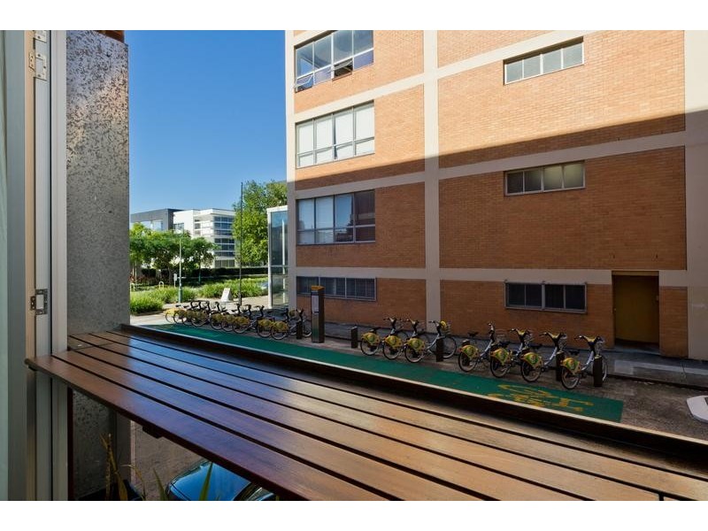 50 Macquarie Street, Teneriffe QLD 4005