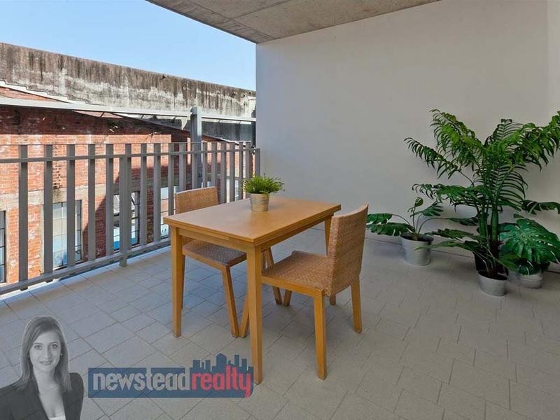 16 Skyring Terrace, Teneriffe QLD 4005