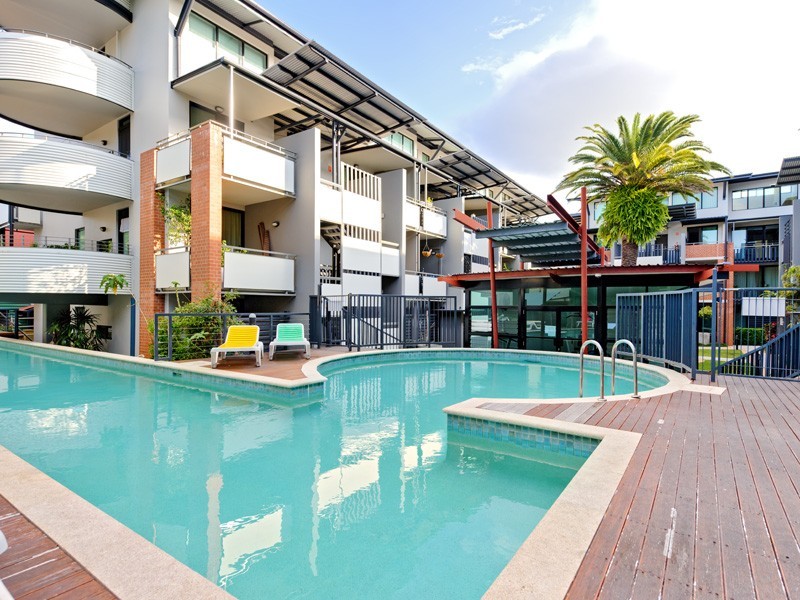 8 Dath Street, Teneriffe QLD 4005