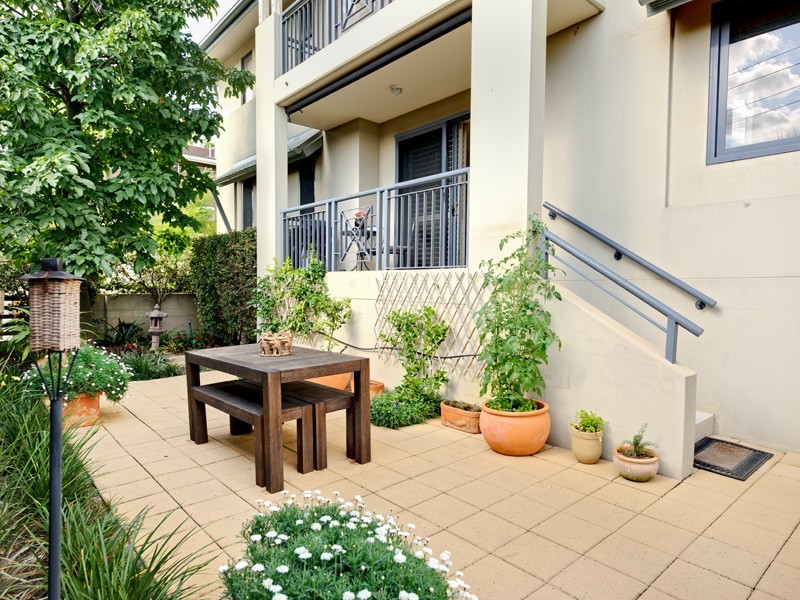 21 Miles Street, Clayfield QLD 4011