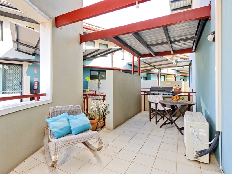 139 Commercial Rd, Teneriffe QLD 4005