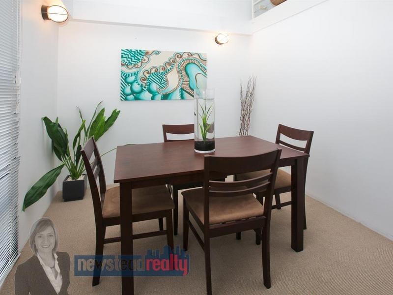 53 Vernon Terrace, Teneriffe QLD 4005