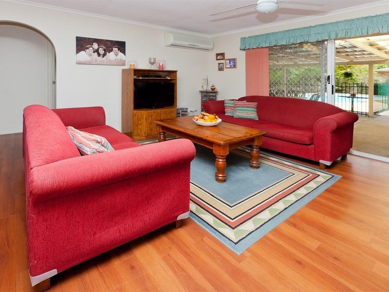 1 Silkwood Street, Capalaba QLD 4157