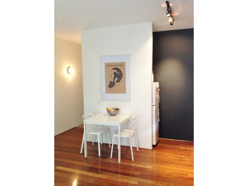 8 Dath Street, Teneriffe QLD 4005