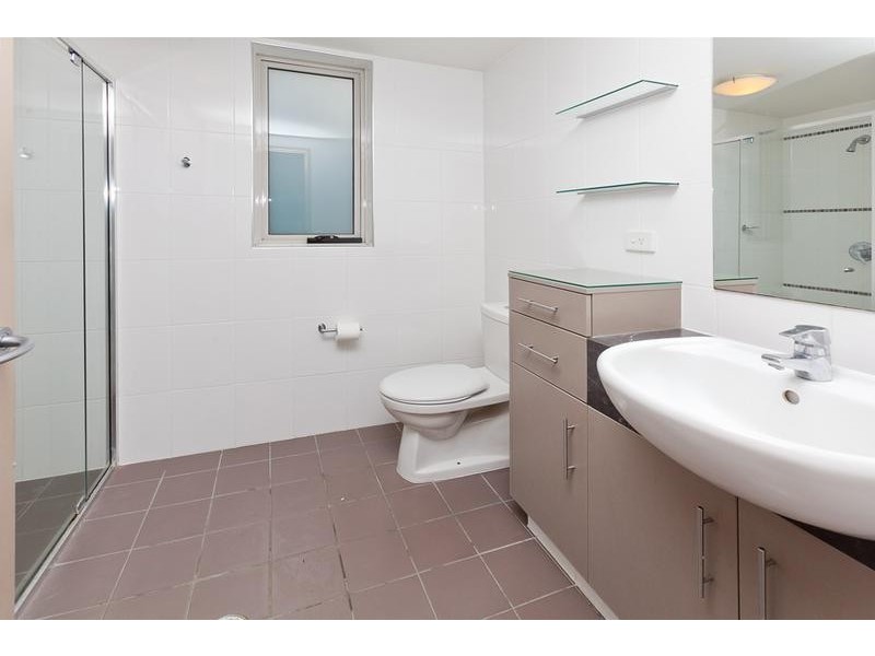 104/42 Newstead Terrace, Newstead QLD 4006