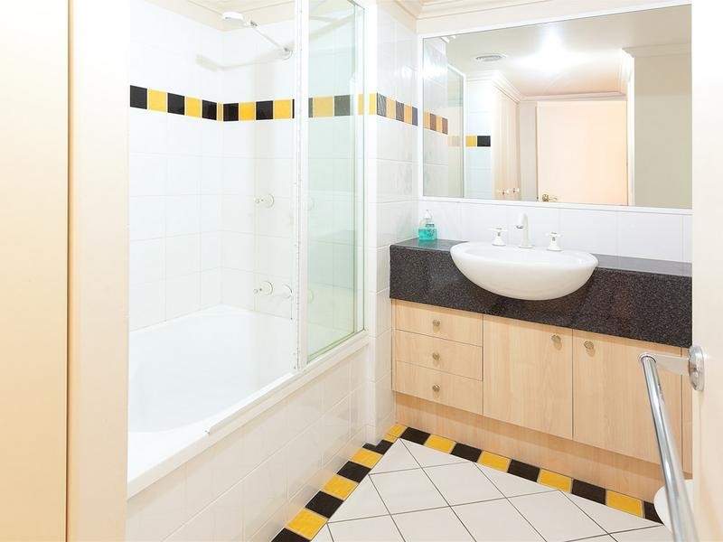 68 Beeston Street, Teneriffe QLD 4005