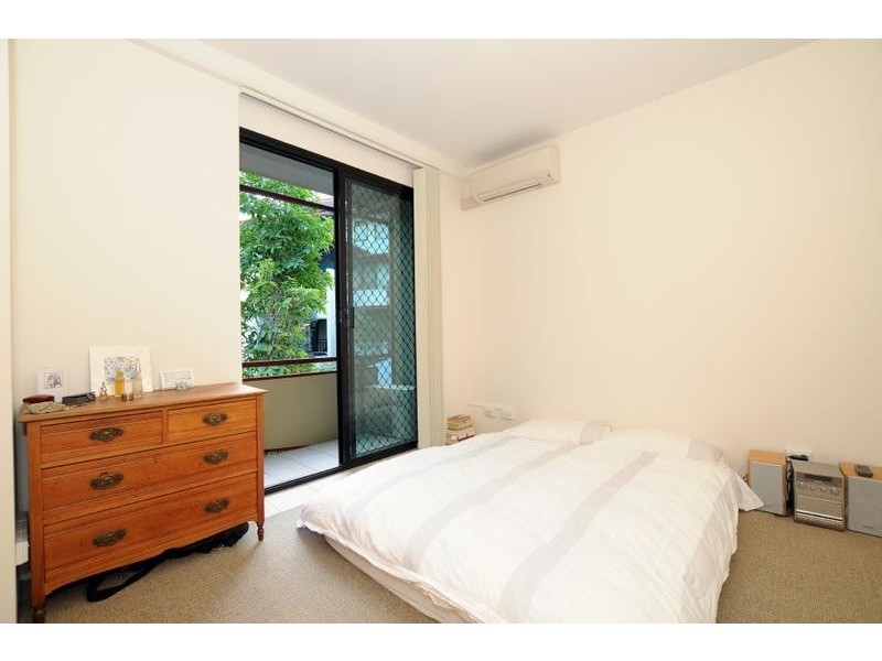 8 Dath St., Teneriffe QLD 4005
