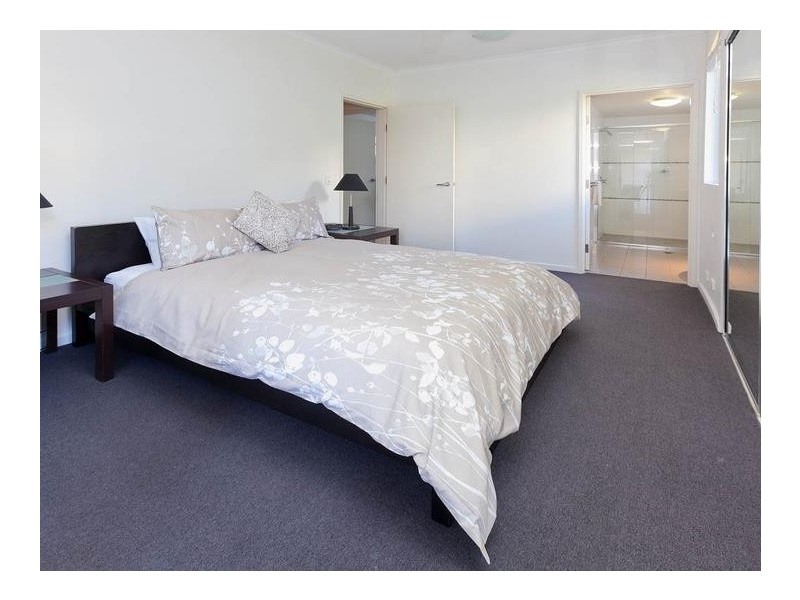 42 Newstead Terrace, Newstead QLD 4006