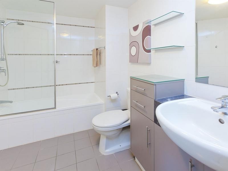101/42 Newstead Terrace, Newstead QLD 4006