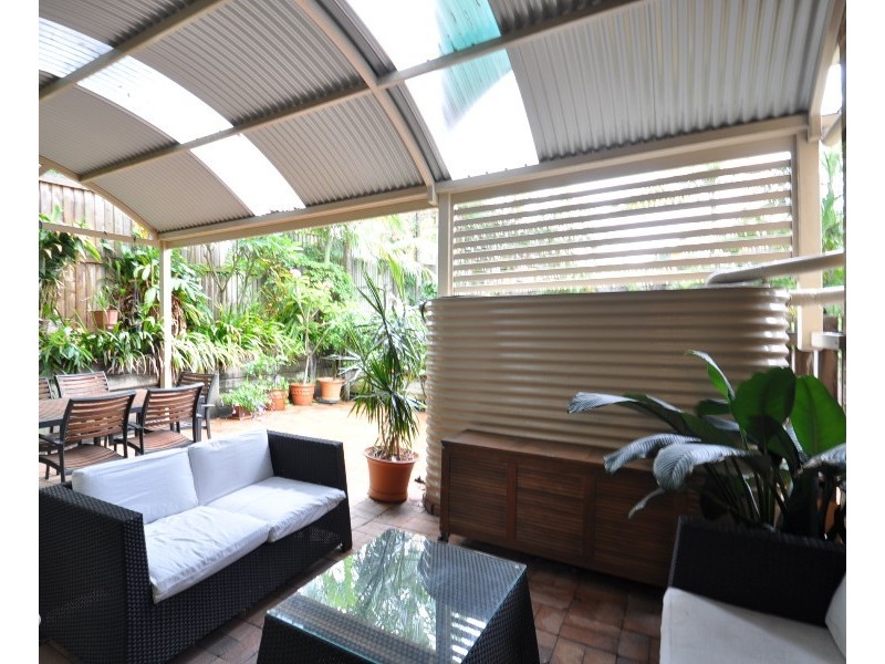 34 Edmonstone Street, Newmarket QLD 4051