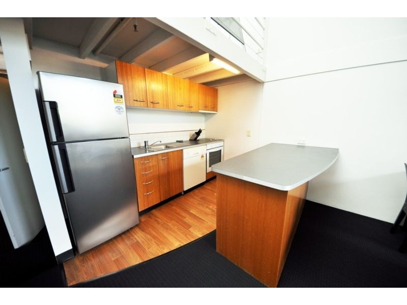 140/53 Vernon Terrace, Teneriffe QLD 4005
