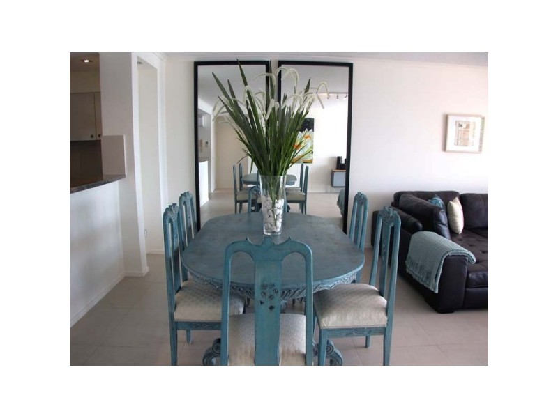 27 Vernon Terrace, Teneriffe QLD 4005