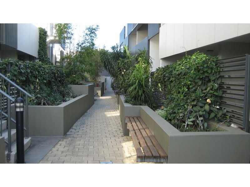 28 Masters Street, Newstead QLD 4006