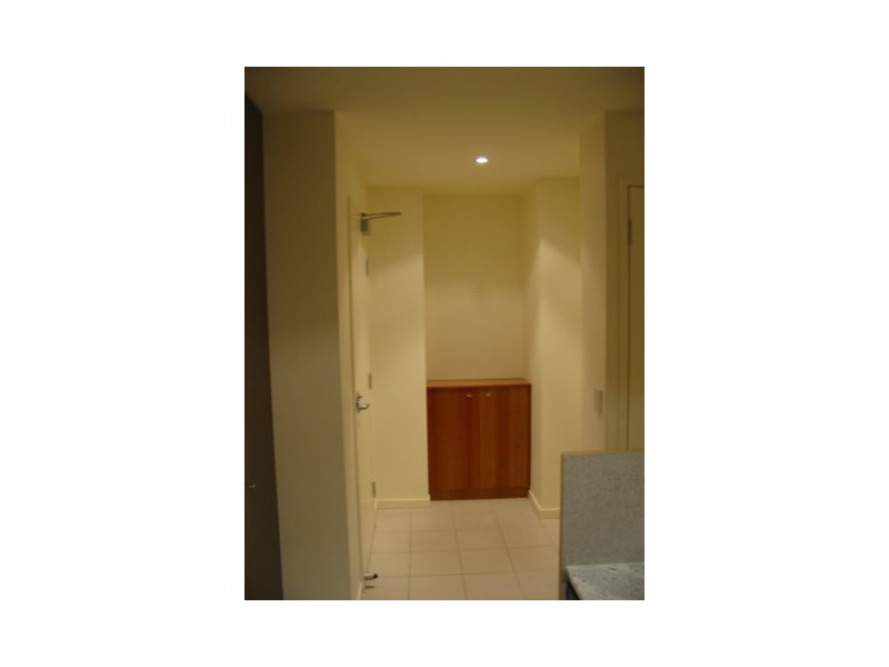 1 Newstead Avenue, Newstead QLD 4006