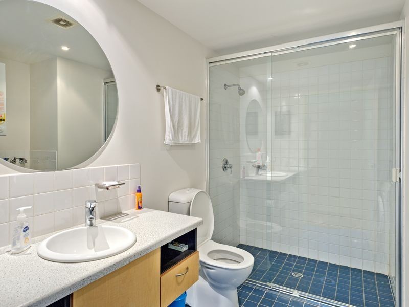 139 Commercial R., Teneriffe QLD 4005