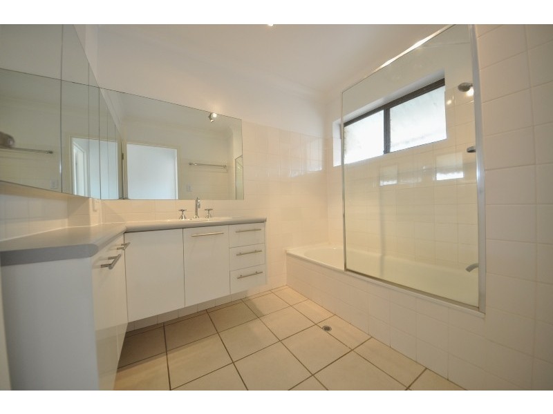 5/60 London Rd, Clayfield QLD 4011