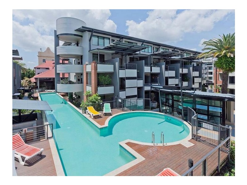 129-139 Commercial Rd, Teneriffe QLD 4005