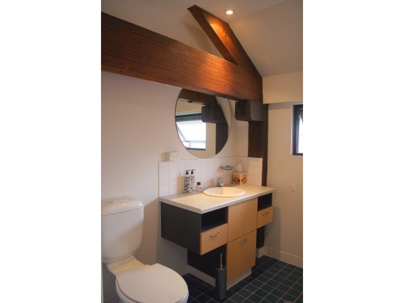 139 Commercial Rd, Teneriffe QLD 4005